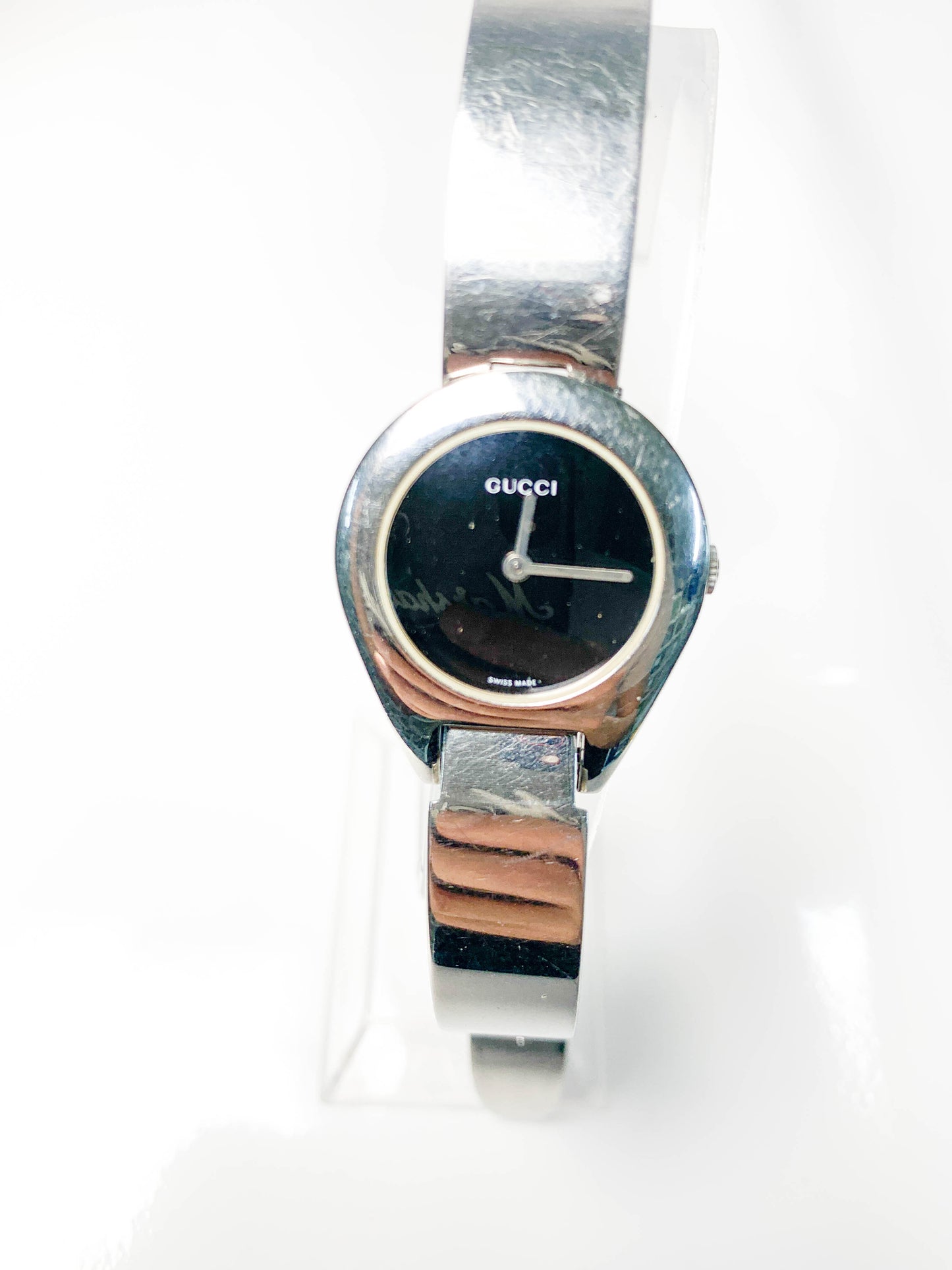 Rare Women Gucci Silver tone watch - 210224