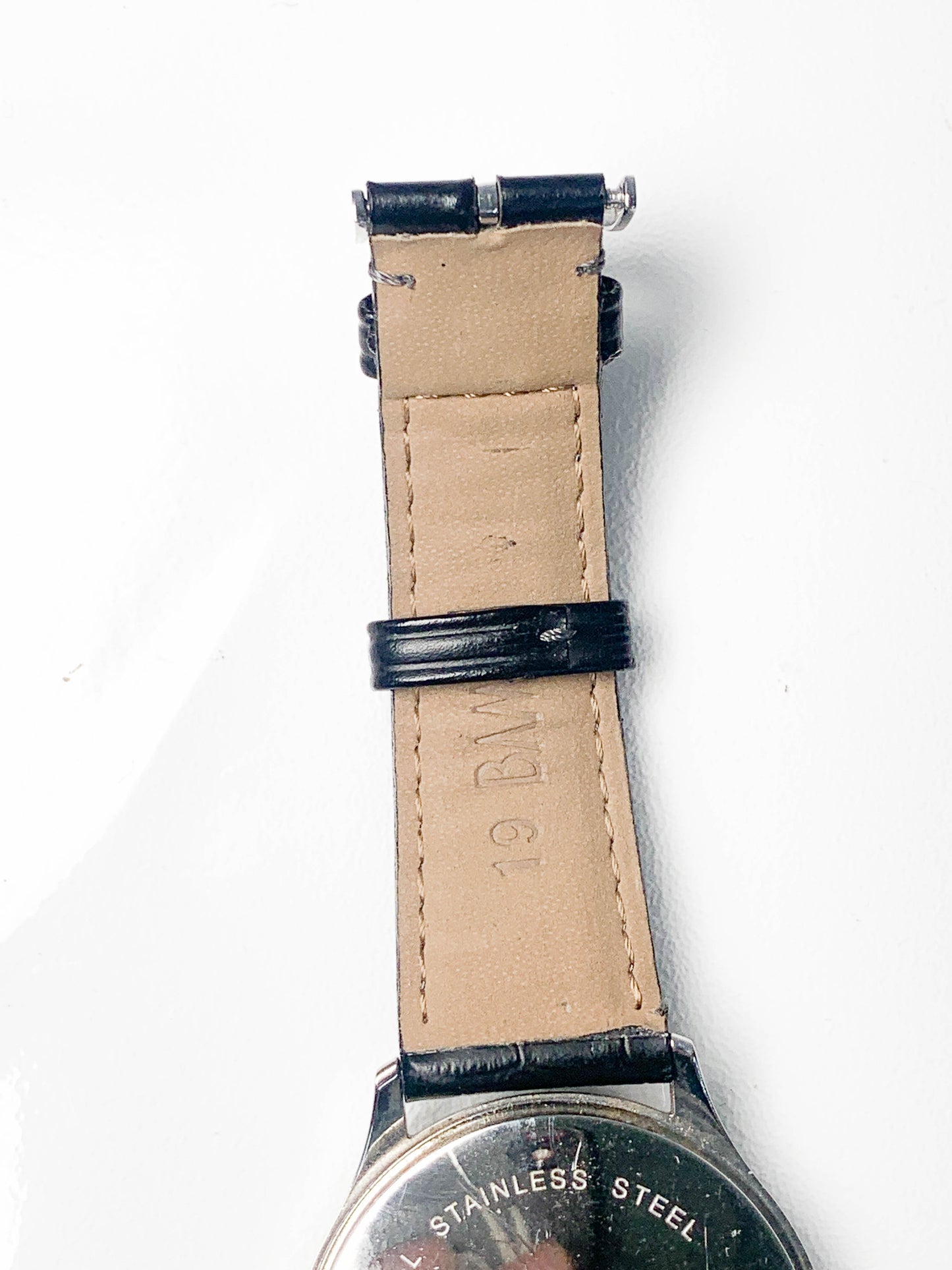 Rare Men Calvin Klein leather watch - 050324