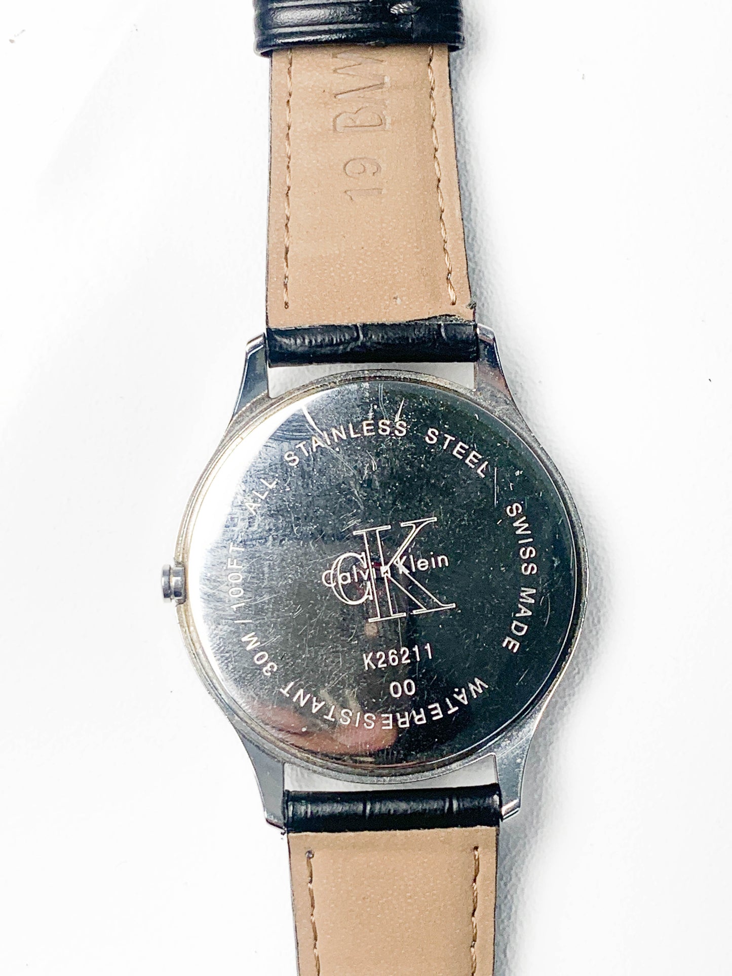 Rare Men Calvin Klein leather watch - 050324