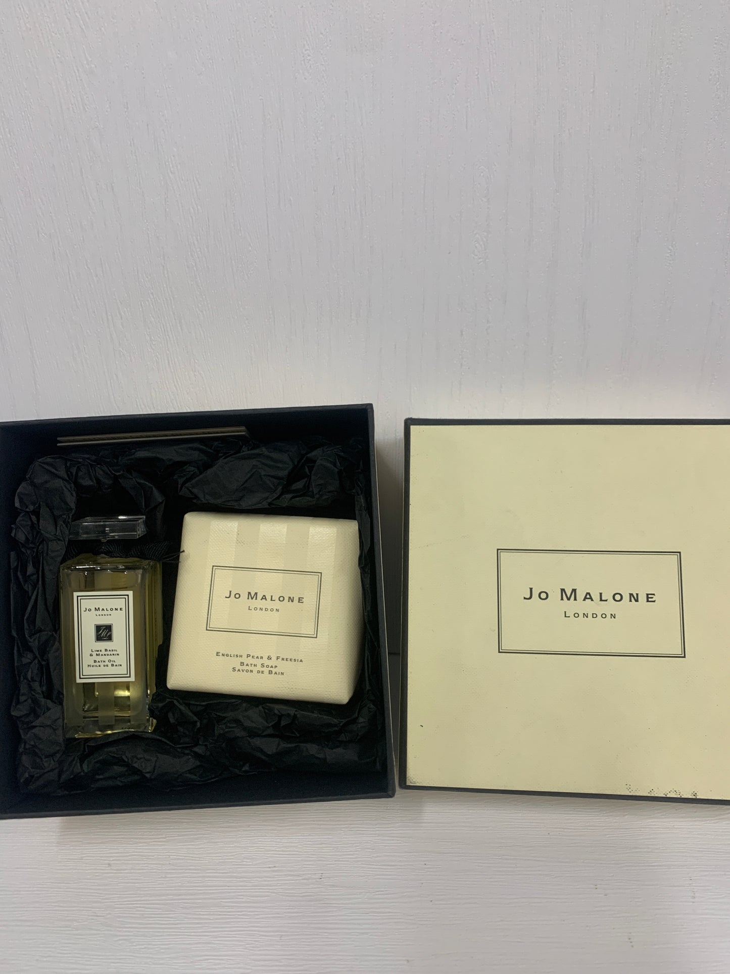 JO Malone London Bath Soap Savon de Bain 青檸羅勒 30ml 1 - OCT21