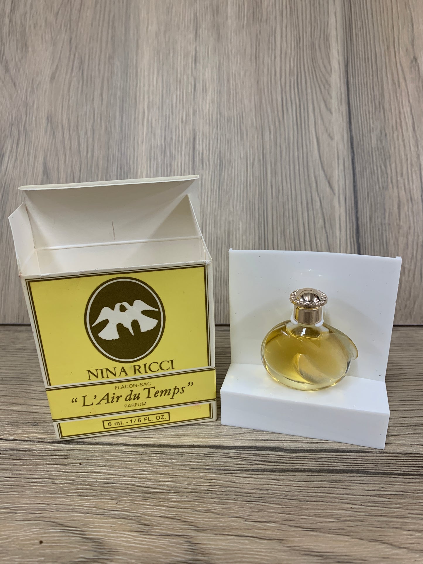 Nina ricci parfum 6ml 1/5 oz L'air du temps - 17MAY