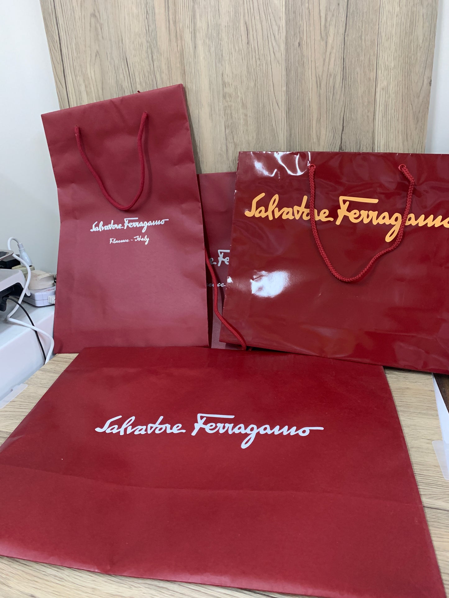 Authentic salvatore ferragamo paper bag x 4 set for gift wallet cosmetic boot handbag