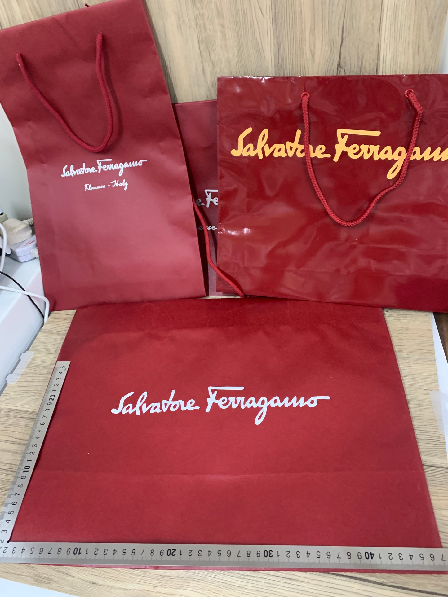 Authentic salvatore ferragamo paper bag x 4 set for gift wallet cosmetic boot handbag