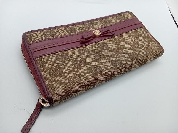 Gucci long wallet good condition