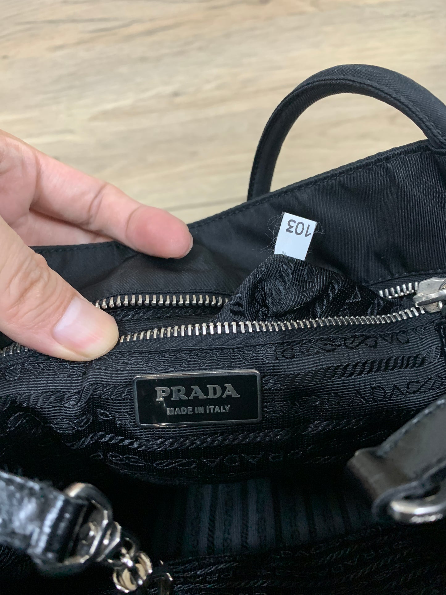 Prada bag black tote handbag coins bag - 16AUG22