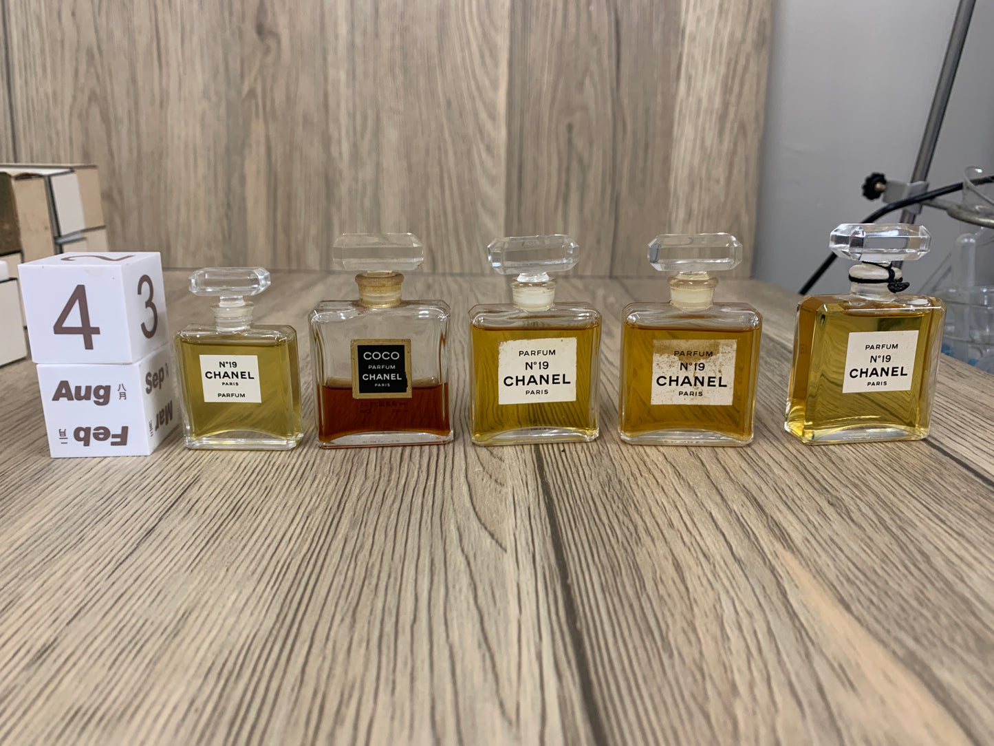 Chanel No. 19 7ml 14ml 1/4 oz Coco Extrait Perfume Parfum - 4AUG22