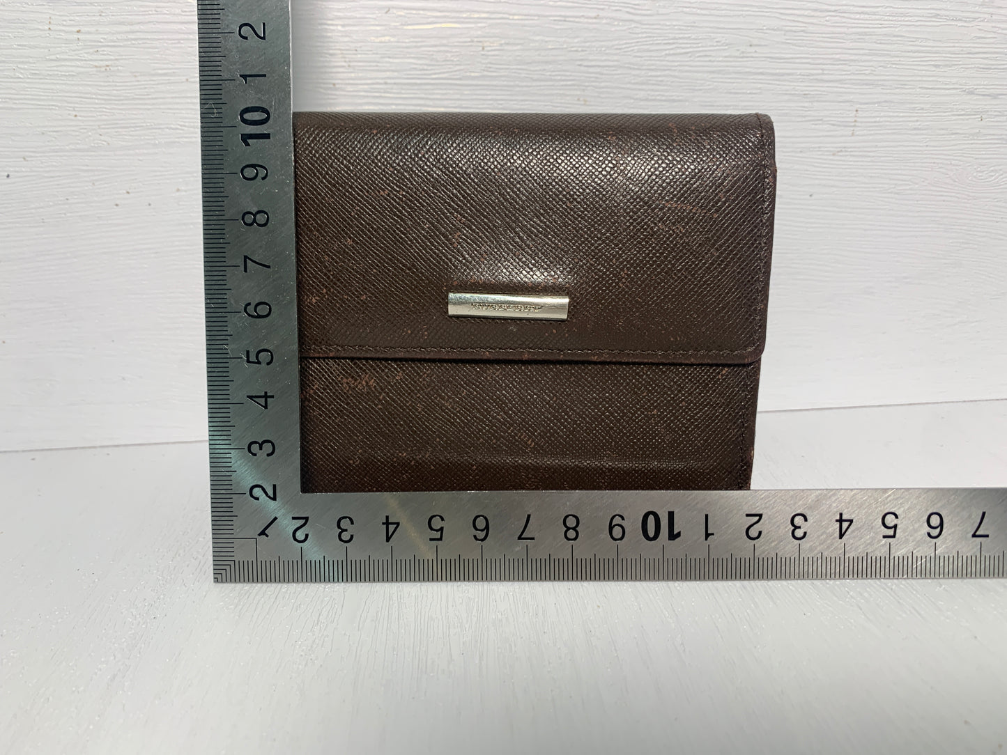 Used burrberry coins bag long wallet - 8APR