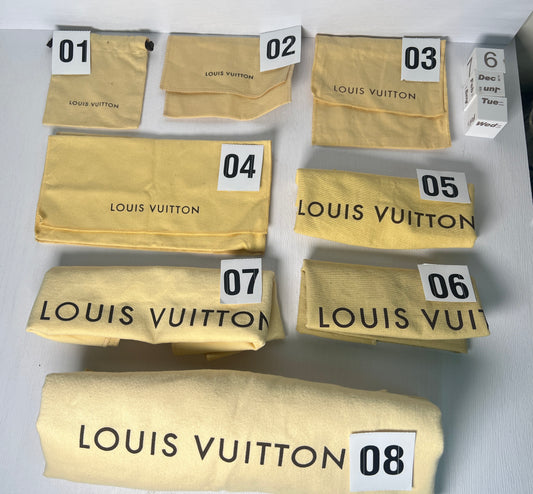 Louis Vuitton LV dust bag jewelly wallet bag - 3DEC