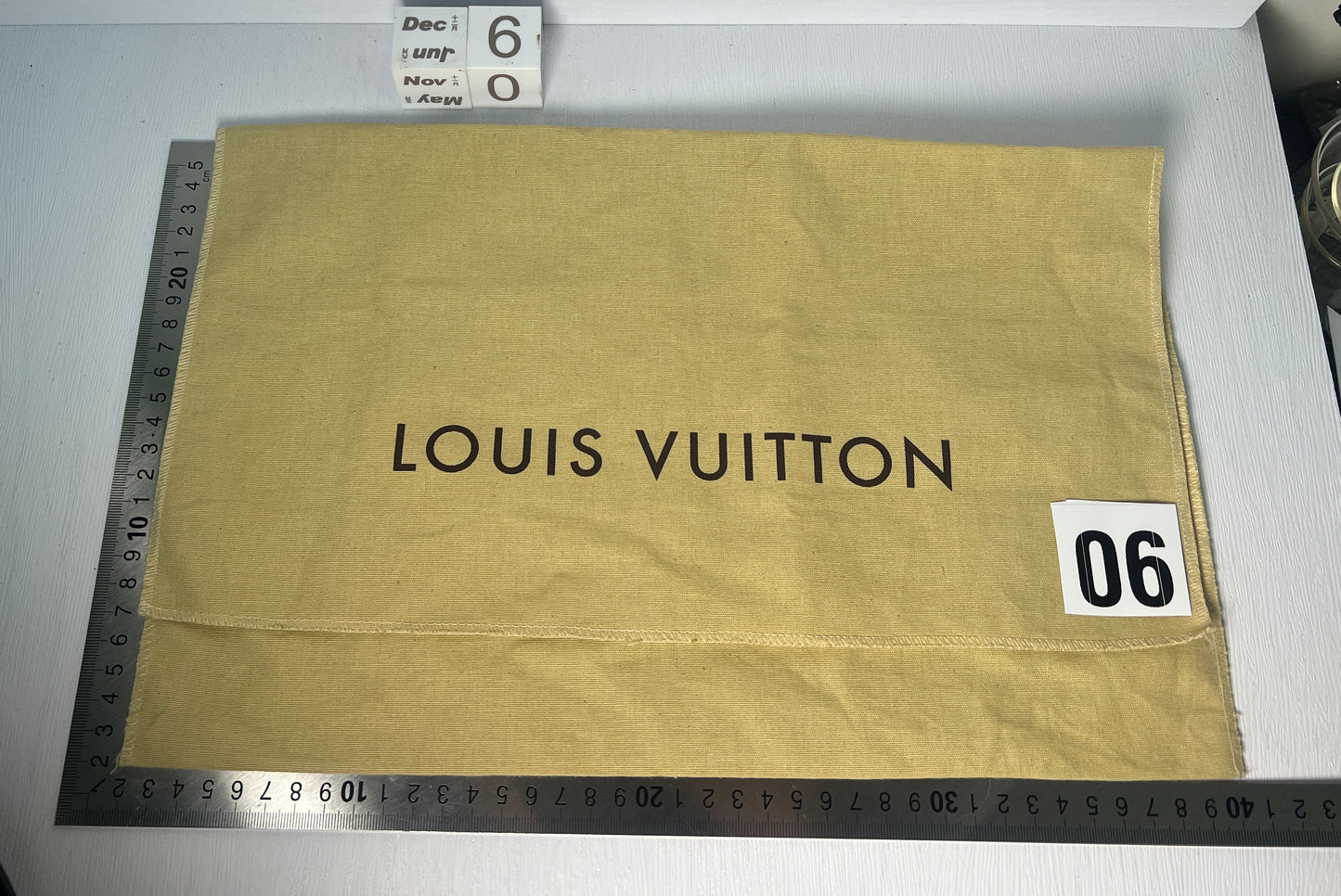Louis Vuitton LV dust bag jewelly wallet bag - 3DEC