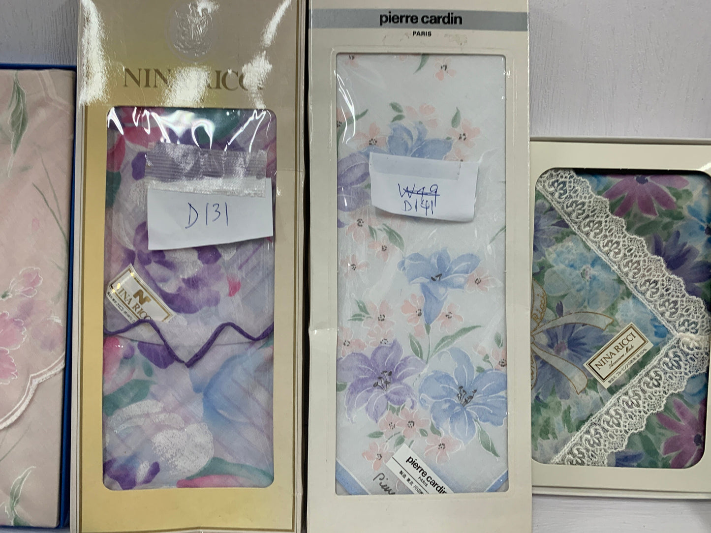 Nina Ricci 圍巾手帕皮爾卡丹達克斯毛巾套裝共 5 件 - D100