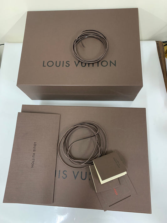 Louis Vuitton bag handbag wallet Drawer Gift Box Large middle size LV