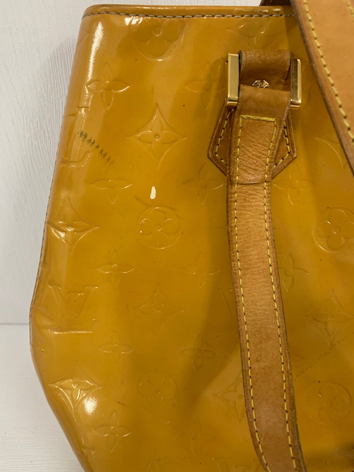 Louis Vuitton yellow Tote Bag 35w x 24H (BbW 65)