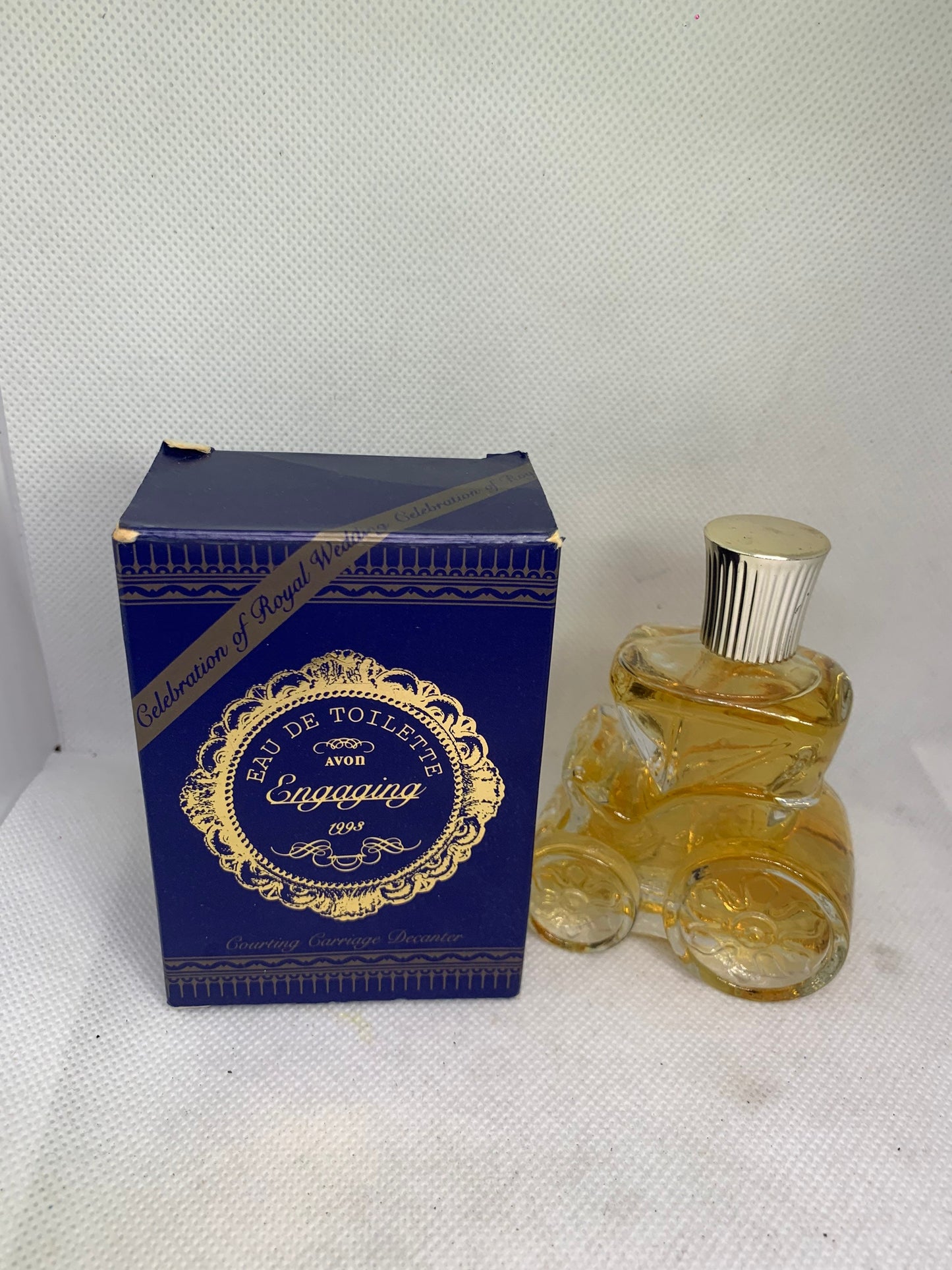 vintage love time antique Avon1970s glass glass perfume bottle swing Eau de Toilette 30mL 1 Fl oz (BB 18 Apr 22)