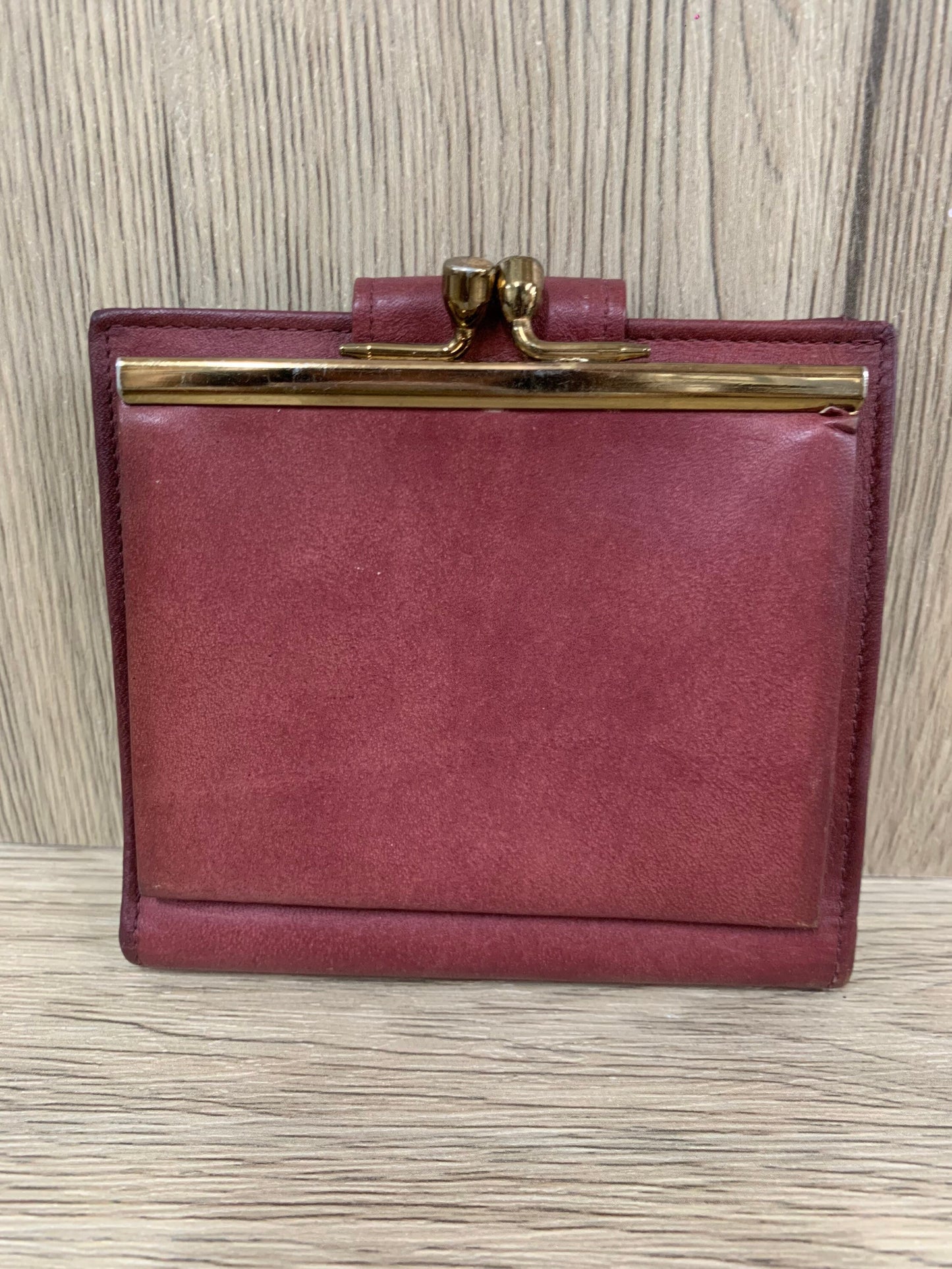 Vintage Christian Dior 紅色錢包 W10 x 11.5H x 21cm(22 年 6 月 13 日 - BBW 51)