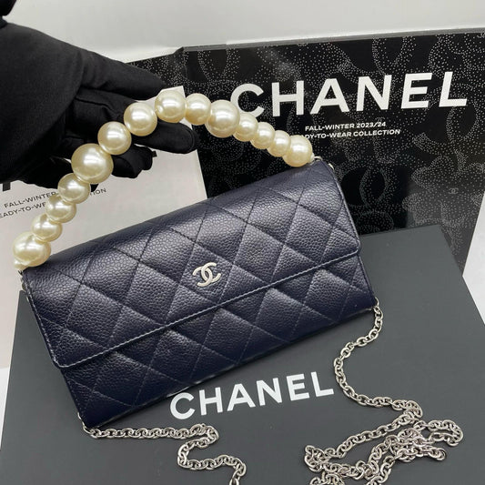 220824-2 CHANEL Chanel CF Deep Sea Blue Croid Sauce Crucket Flip Wallet