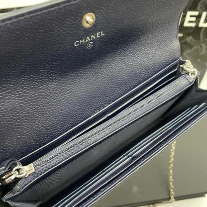 220824-2 CHANEL Chanel CF Deep Sea Blue Croid Sauce Crucket Flip Wallet