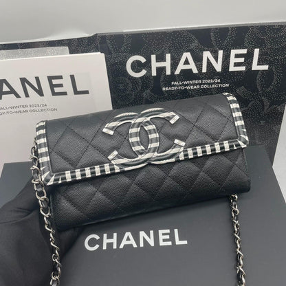 220824-3 CHANEL Chanel Filigree Black and White Litchy Litchi Wallet