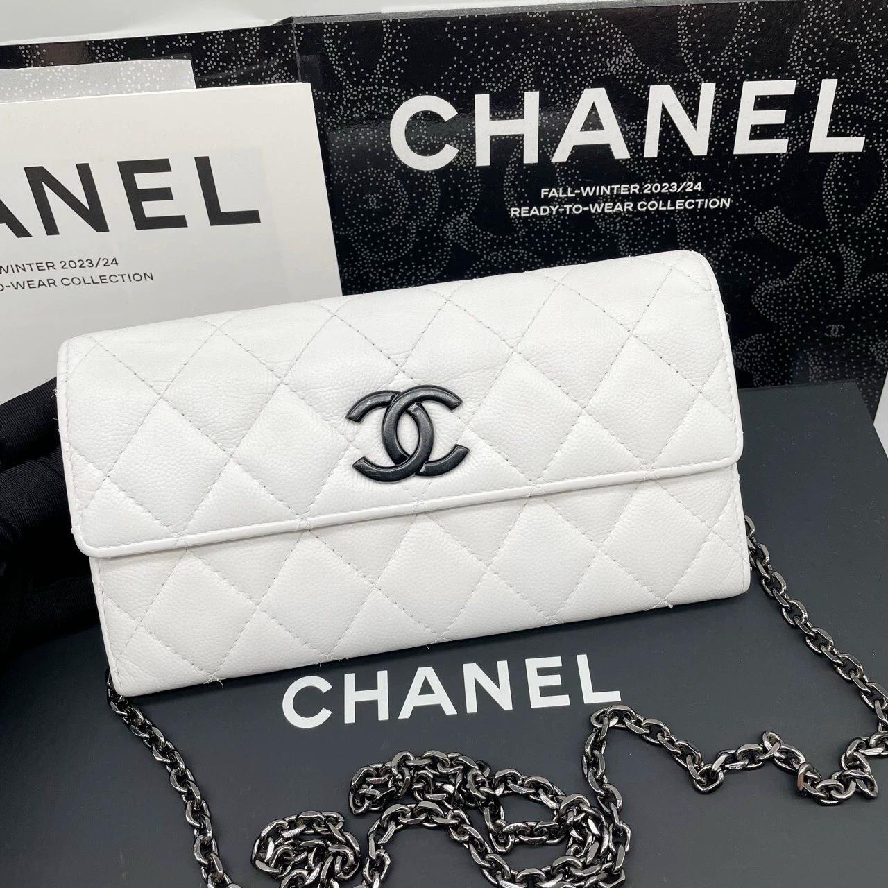 220824-5 CHANEL Chanel CF black and white lychee cowhide flip wallet