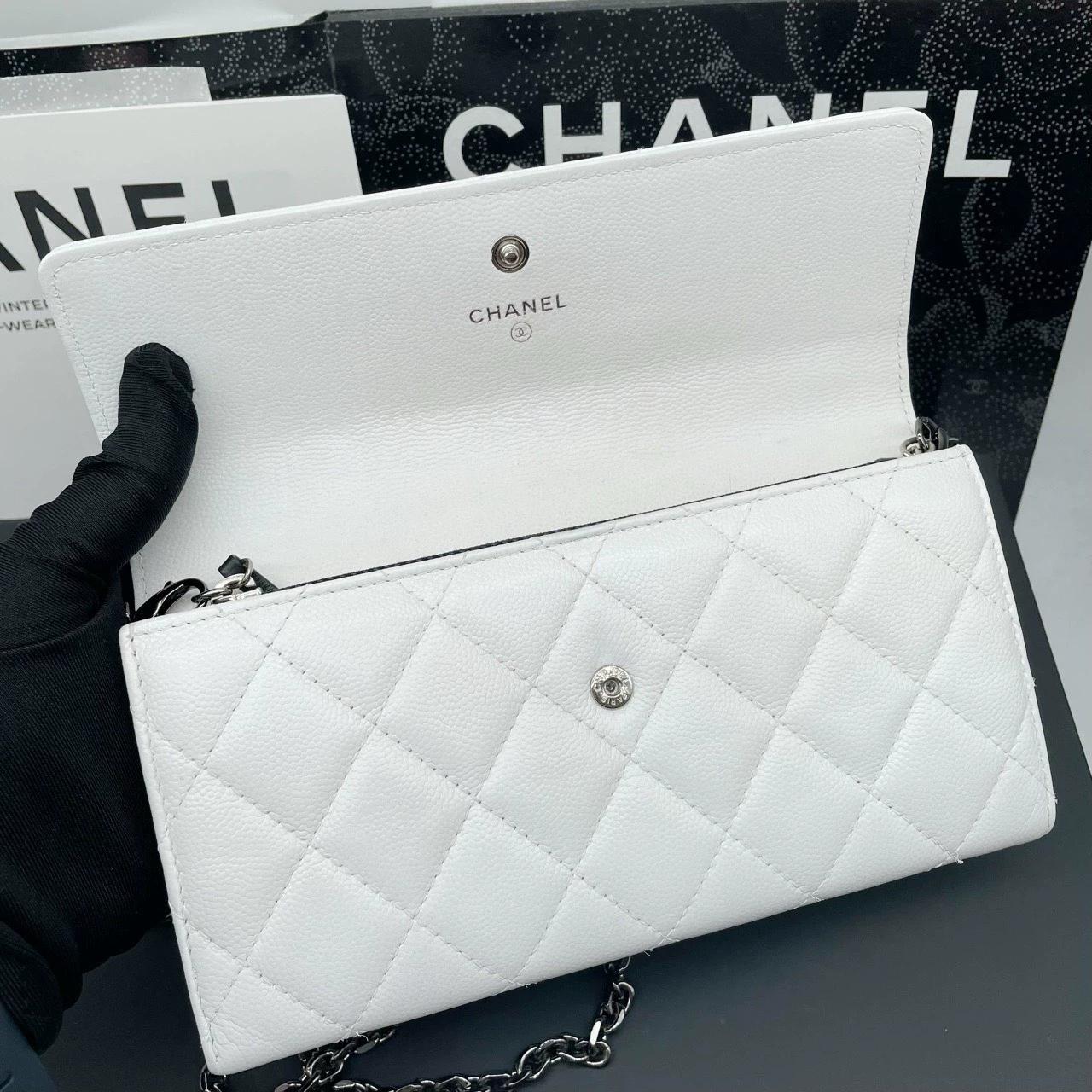 220824-5 CHANEL Chanel CF black and white lychee cowhide flip wallet