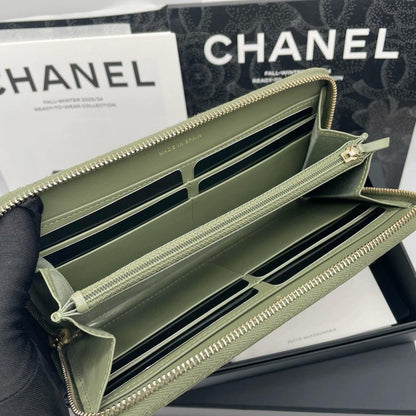 220824-6 CHANEL Chanel 19 series Cuban green wallet