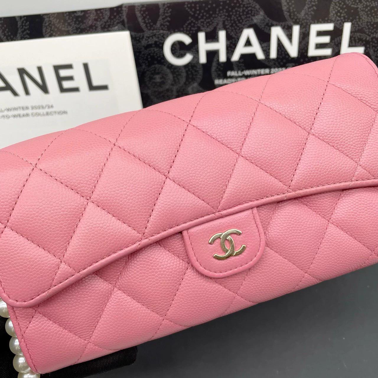 220824-7 CHANEL Chanel CF Pink Golden Duck Cavai Sauce Crucket Flip Wallet