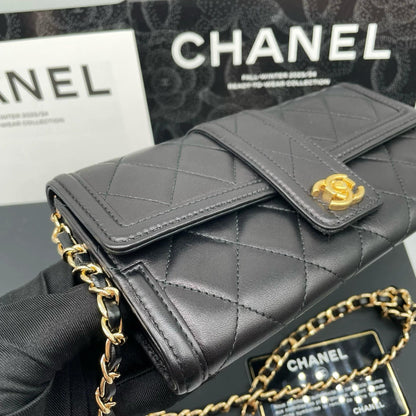 220824-8 CHANEL Chanel CF Black Gold Book Block Flinks Wallet