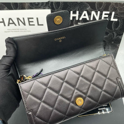 220824-8 CHANEL Chanel CF Black Gold Book Block Flinks Wallet