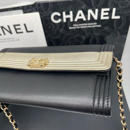 220824-9 CHANEL Chanel Leboy Black Gold Playing Wallet