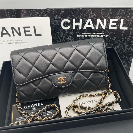 220824-12 CHANEL Chanel CF Black Gold Sheepskin 30 % off wallet