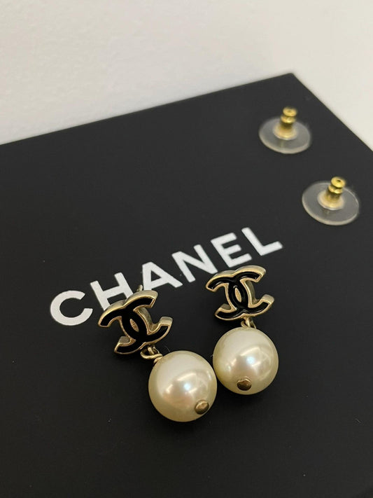 220824-21 Auth CHANEL Black and White Double C Pearl Gold Tone Earrings