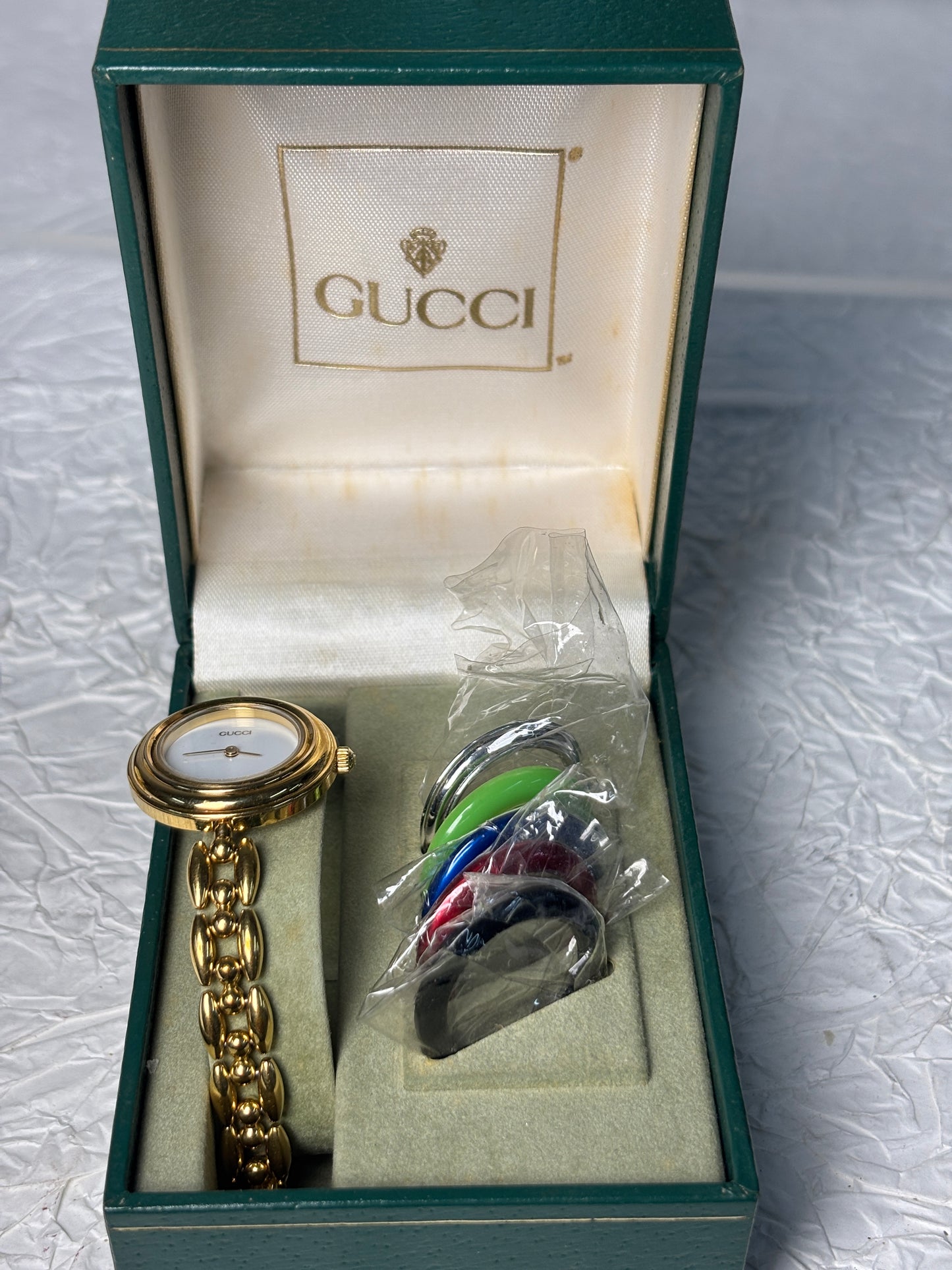 Auth Gucci Change Bezel 6 Colors Gold Dial Watch 070125-3