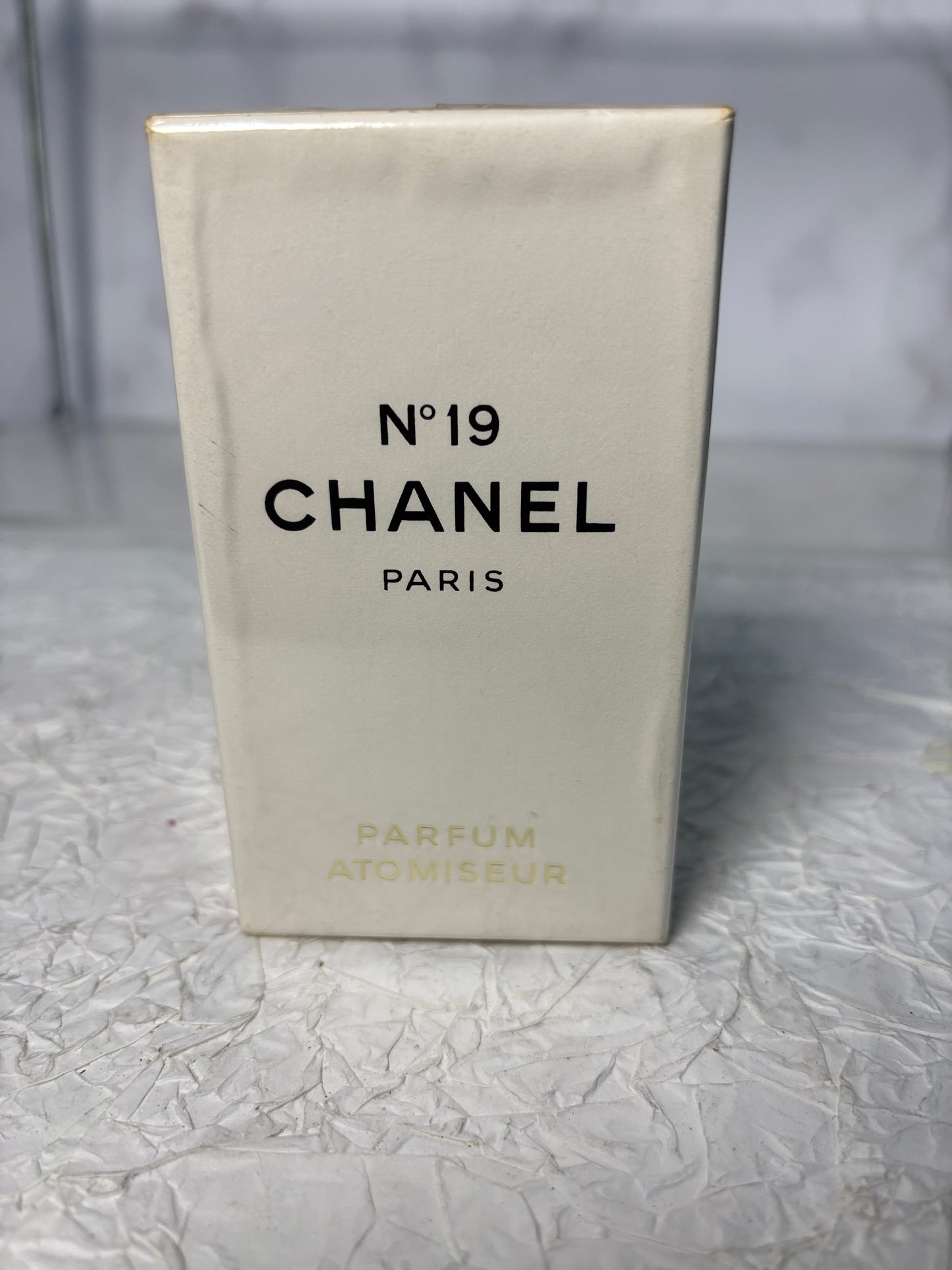 Sealed  Chanel No. 19 10ml 1/3 oz Parfum Perfume 020125-61