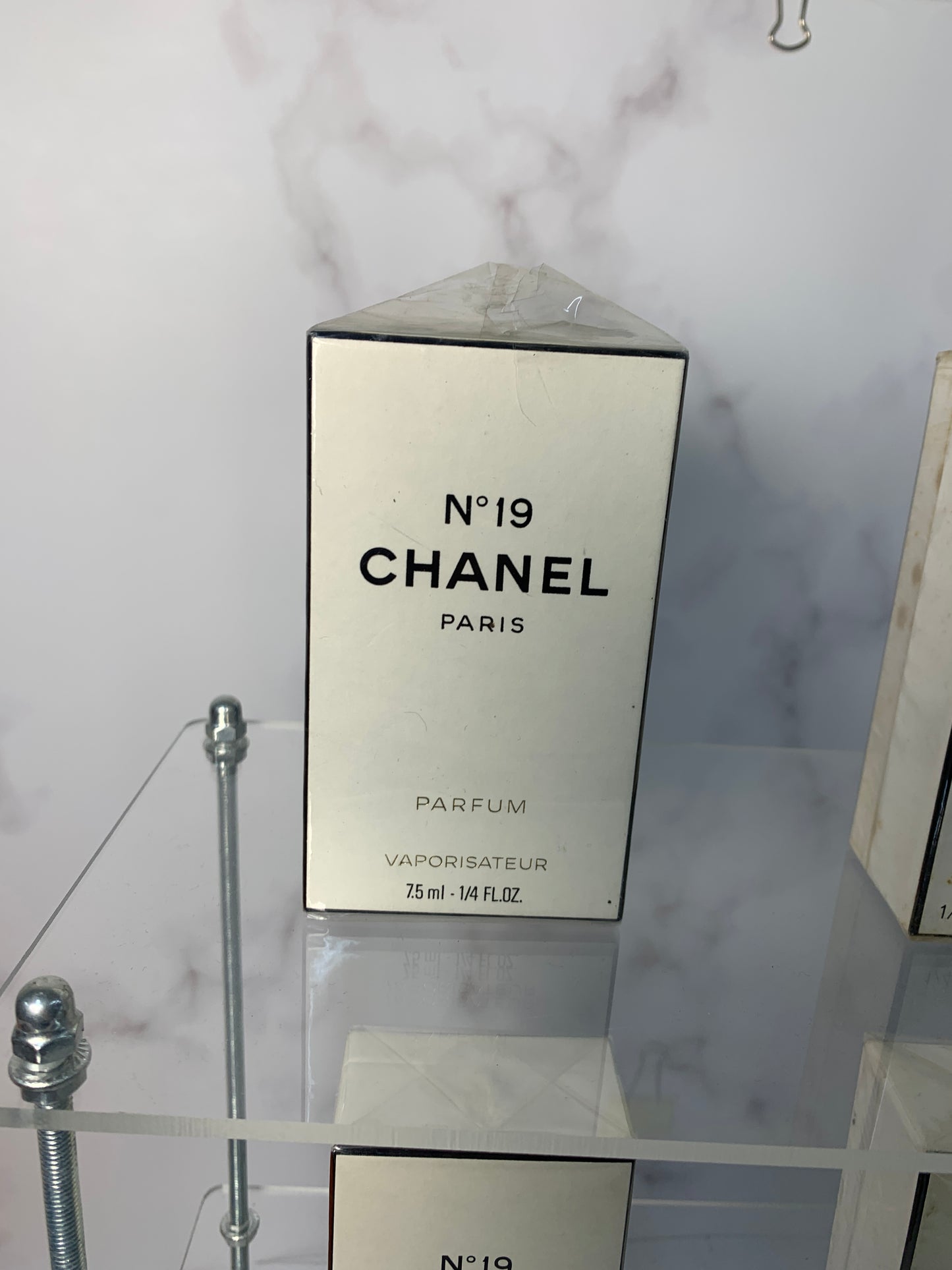 Sealed Chanel No. 19 parfum perfume 7.5 ml 1/4 oz - 060224