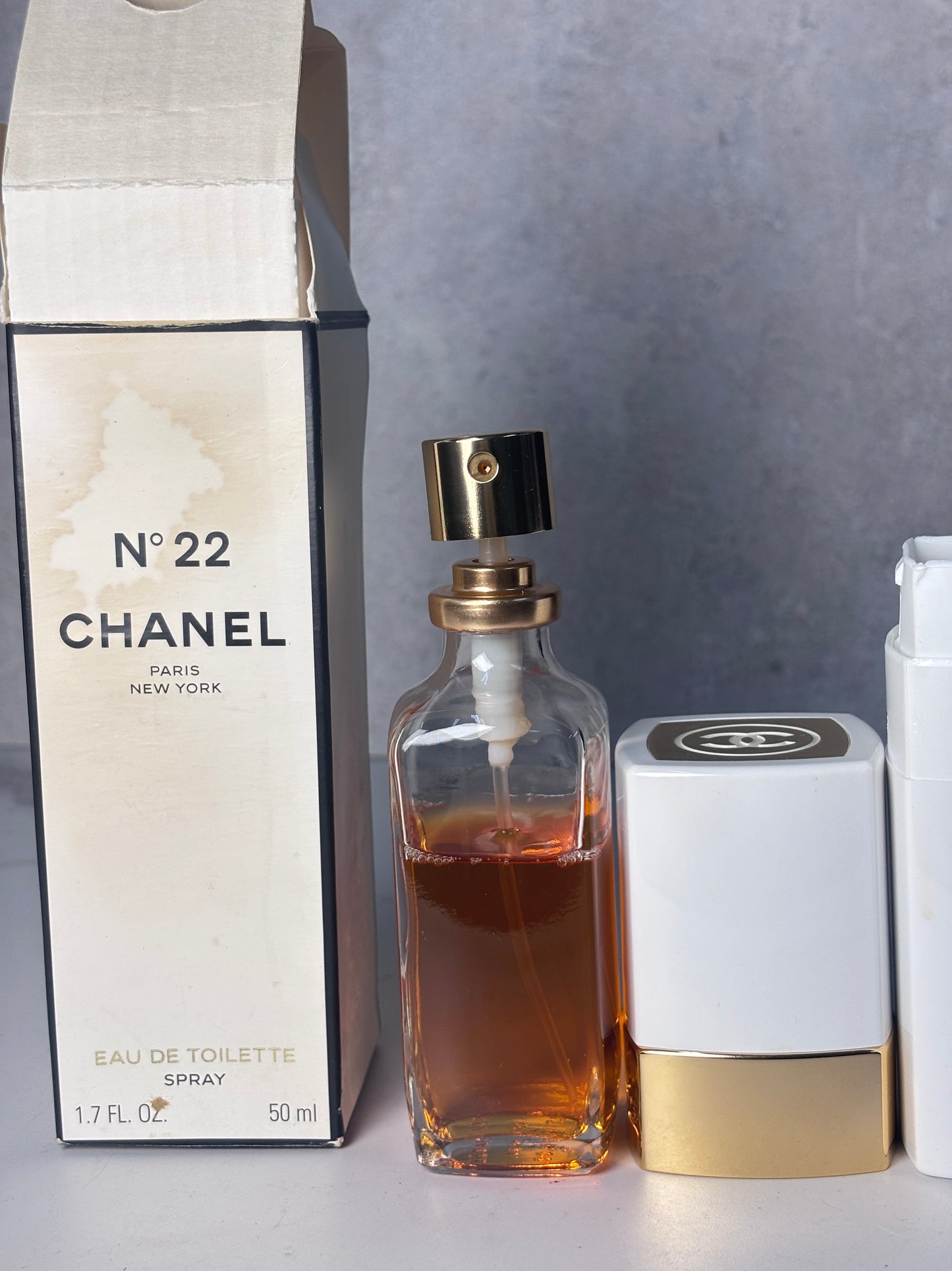 Chanel - Women Chanel No. 22 Eau de Toilette  EDT 50 ml   - INSTOCK 250426