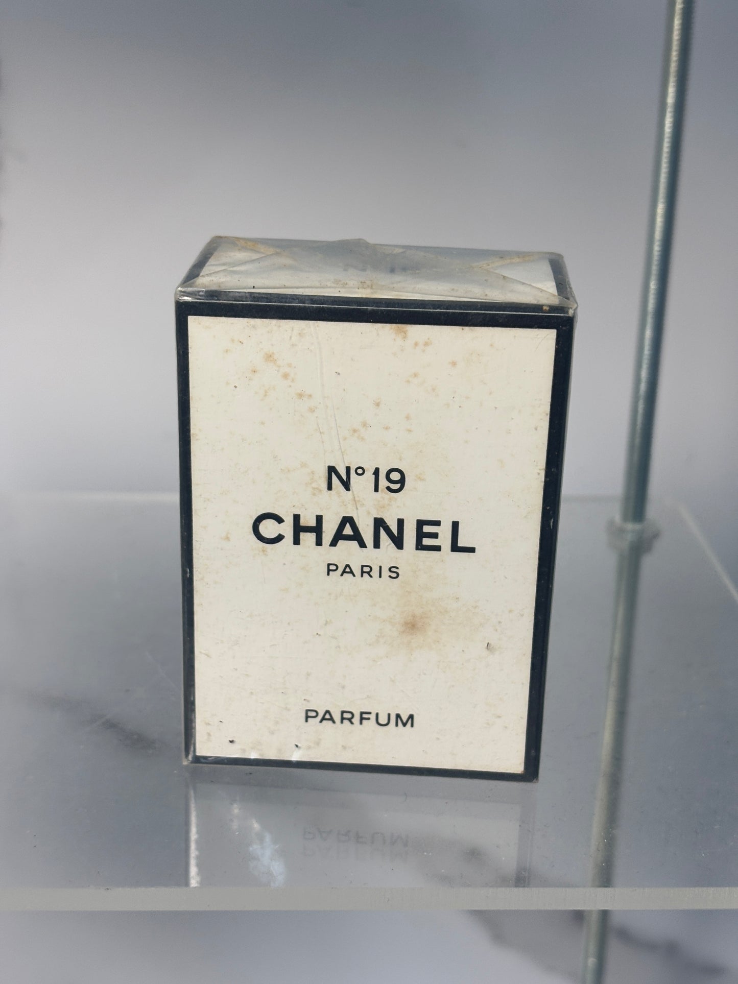 Rare Chanel No. 19 Parfum 14ml 1/2 oz Parfum perfume - 280225