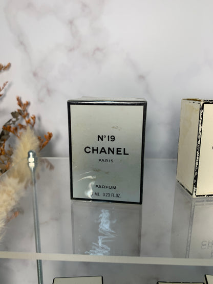 Rare Chanel No. 19 7ml 1/4 oz Parfum Perfume - 250324 D