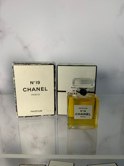 Rare Chanel No. 19 7ml 1/4 oz Parfum Perfume - 250324 D