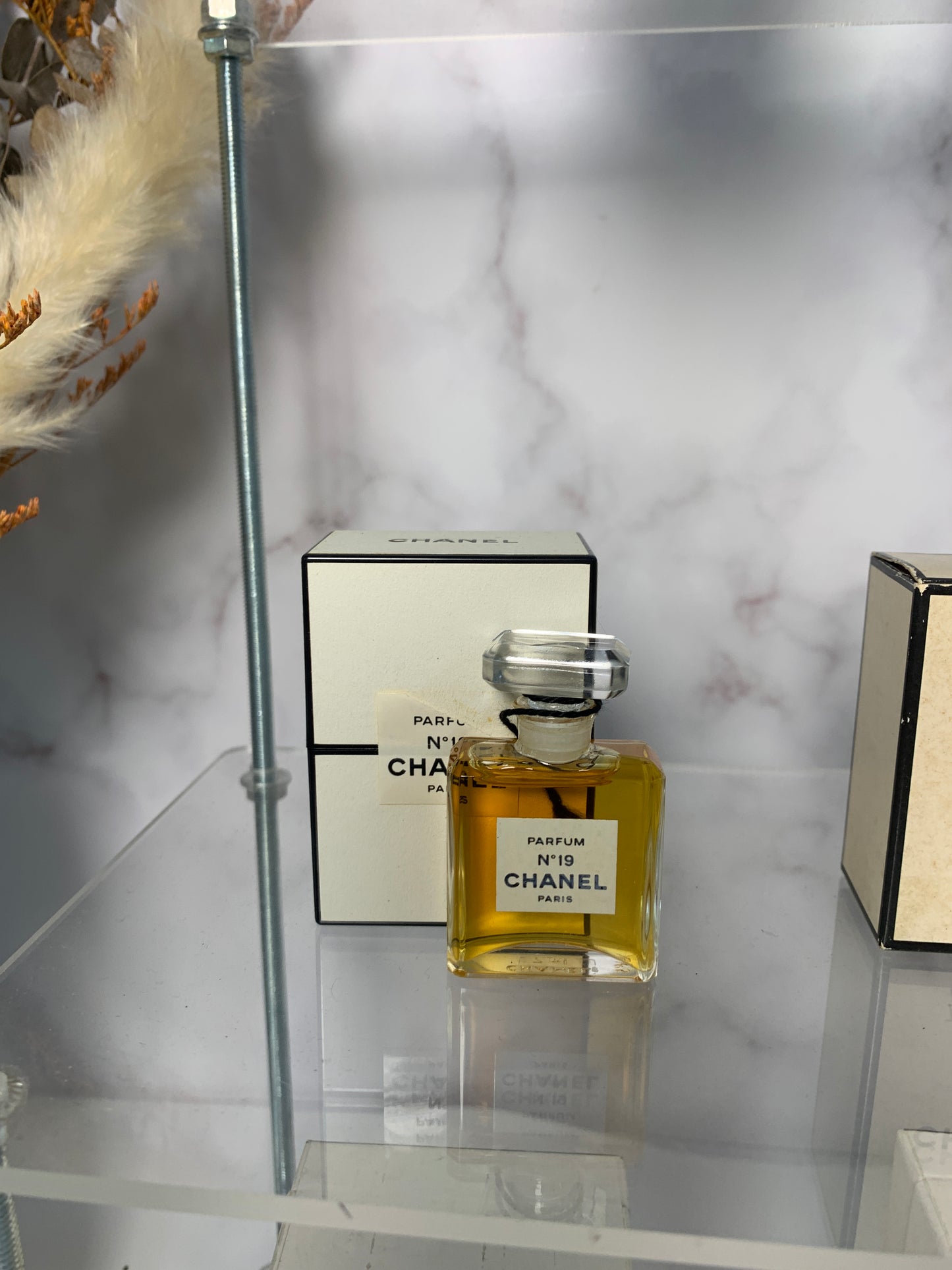 Rare Chanel No. 19 7ml 1/4 oz Parfum Perfume - 250324 D