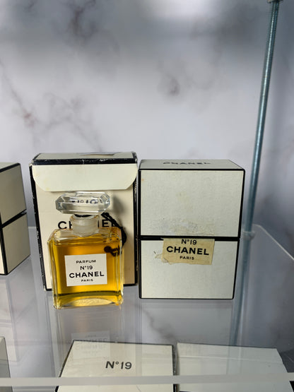 Rare Chanel No. 19 7ml 1/4 oz Parfum Perfume - 250324 D