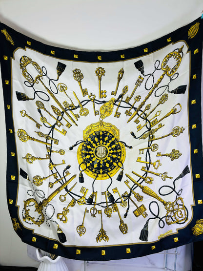 Auth Hermes Scarf Silk Black 90 x 90cm  - 070524