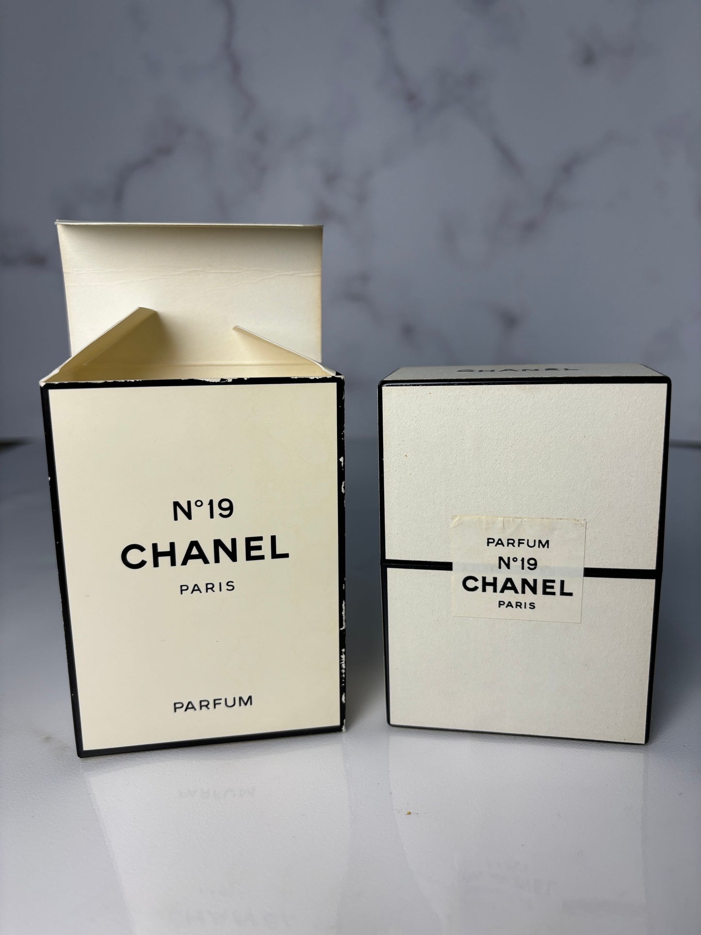 Rare Sealed Chanel No.19 28ml 1 oz  Parfum Perfume  - 250624