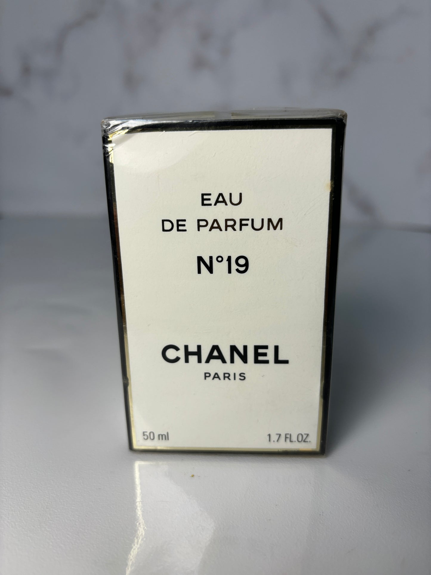 Rare Sealed Chanel No.19 50ml 1.7 oz  Eau de Parfum Perfume  - 250624