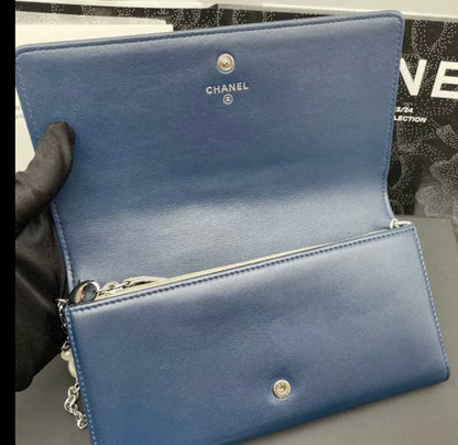 Auth Chanel blue sheepskin flap wallet bag