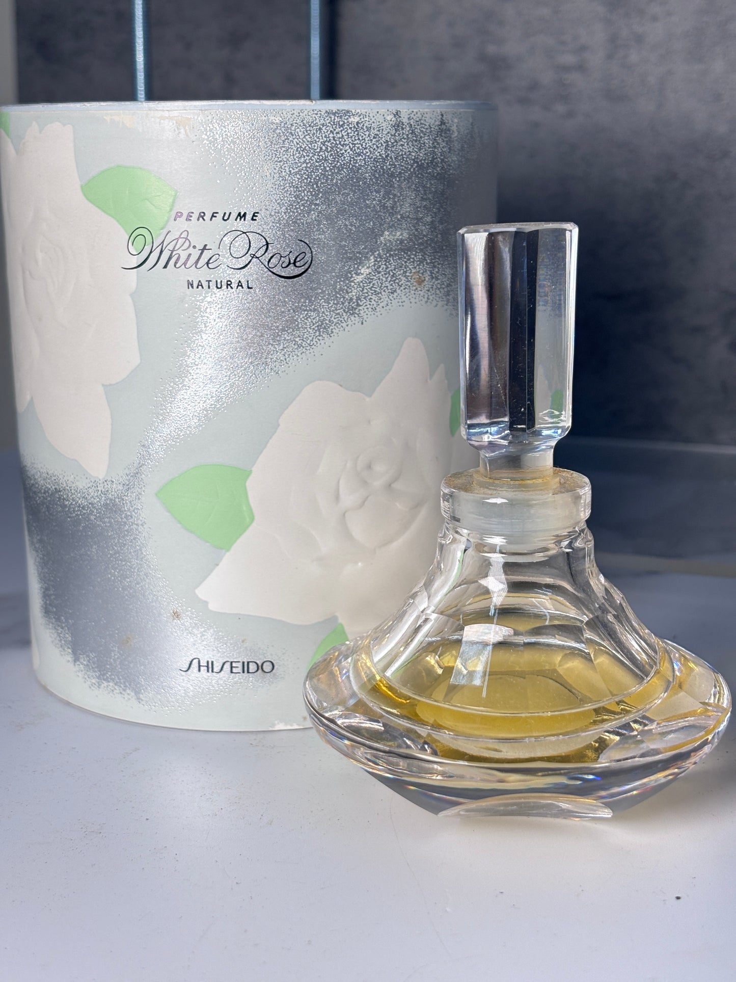 RARE Vintage Shiseido White Rose 32ml 1 oz Parfum Perfume    - TRE 240725