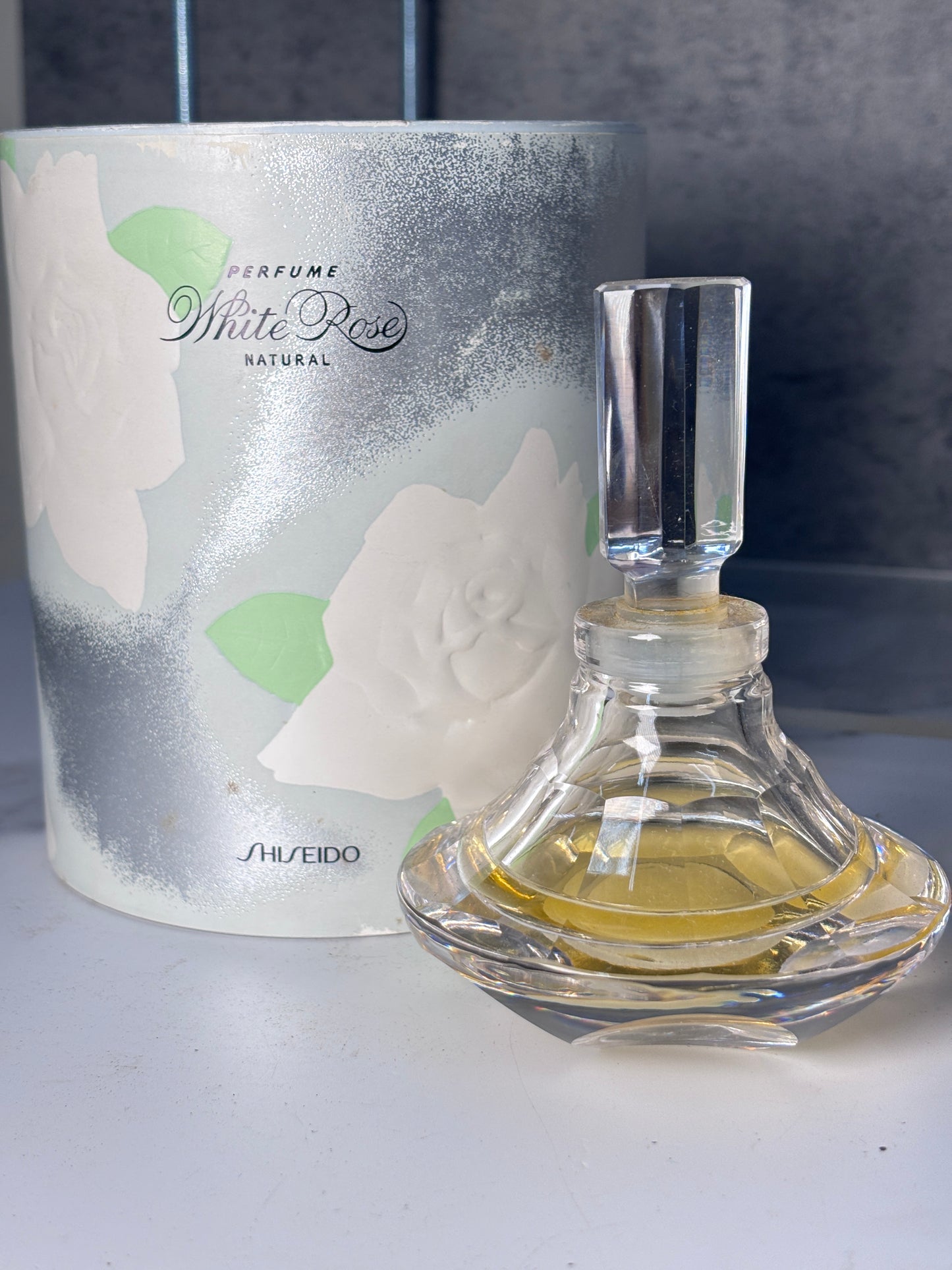 RARE Vintage Shiseido White Rose 32ml 1 oz Parfum Perfume    - TRE 240725