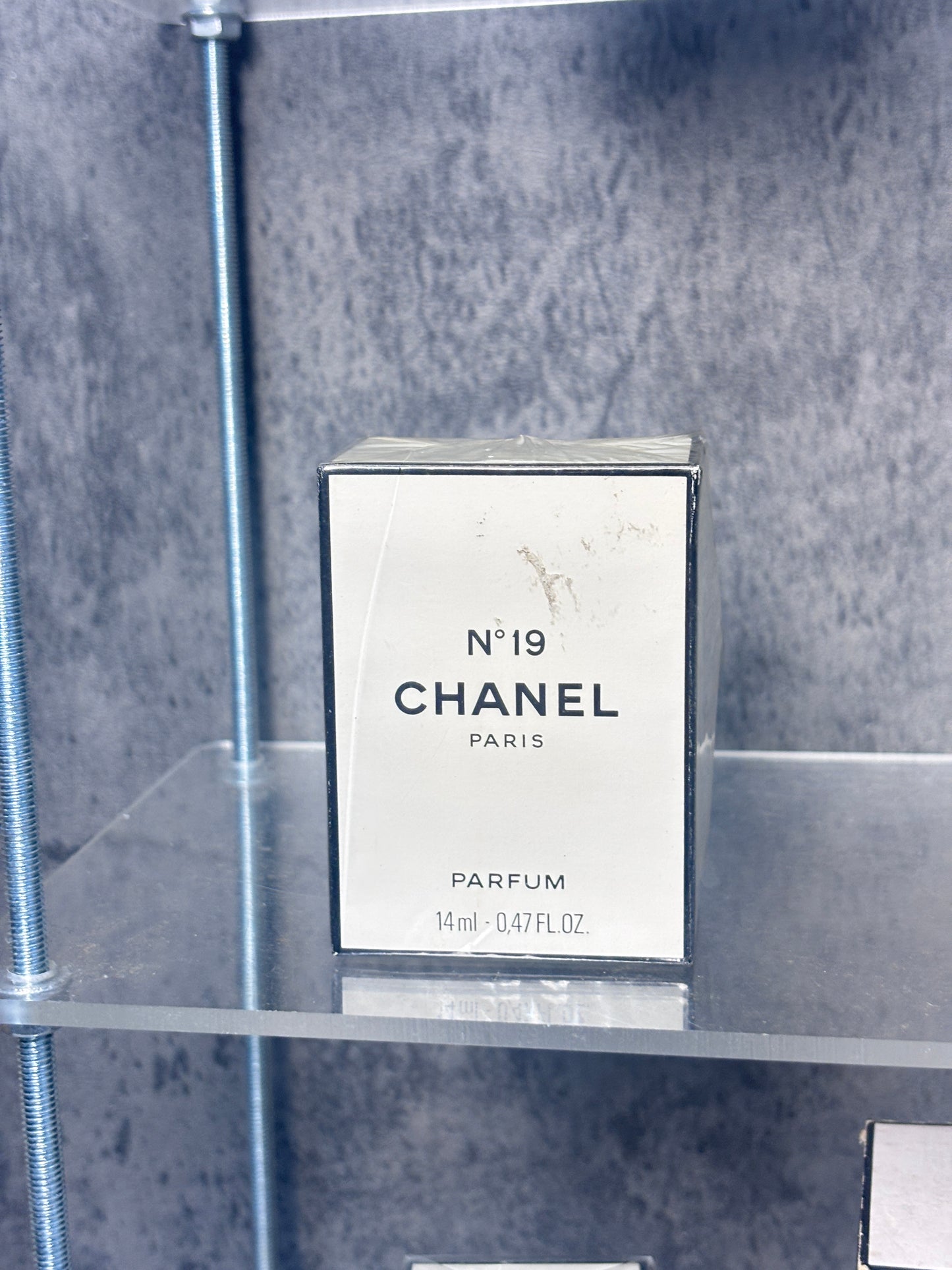 Chanel No. 19 7.5ml 14ml 30ml Parfum 50ml 100ml EDT - TRE 201025