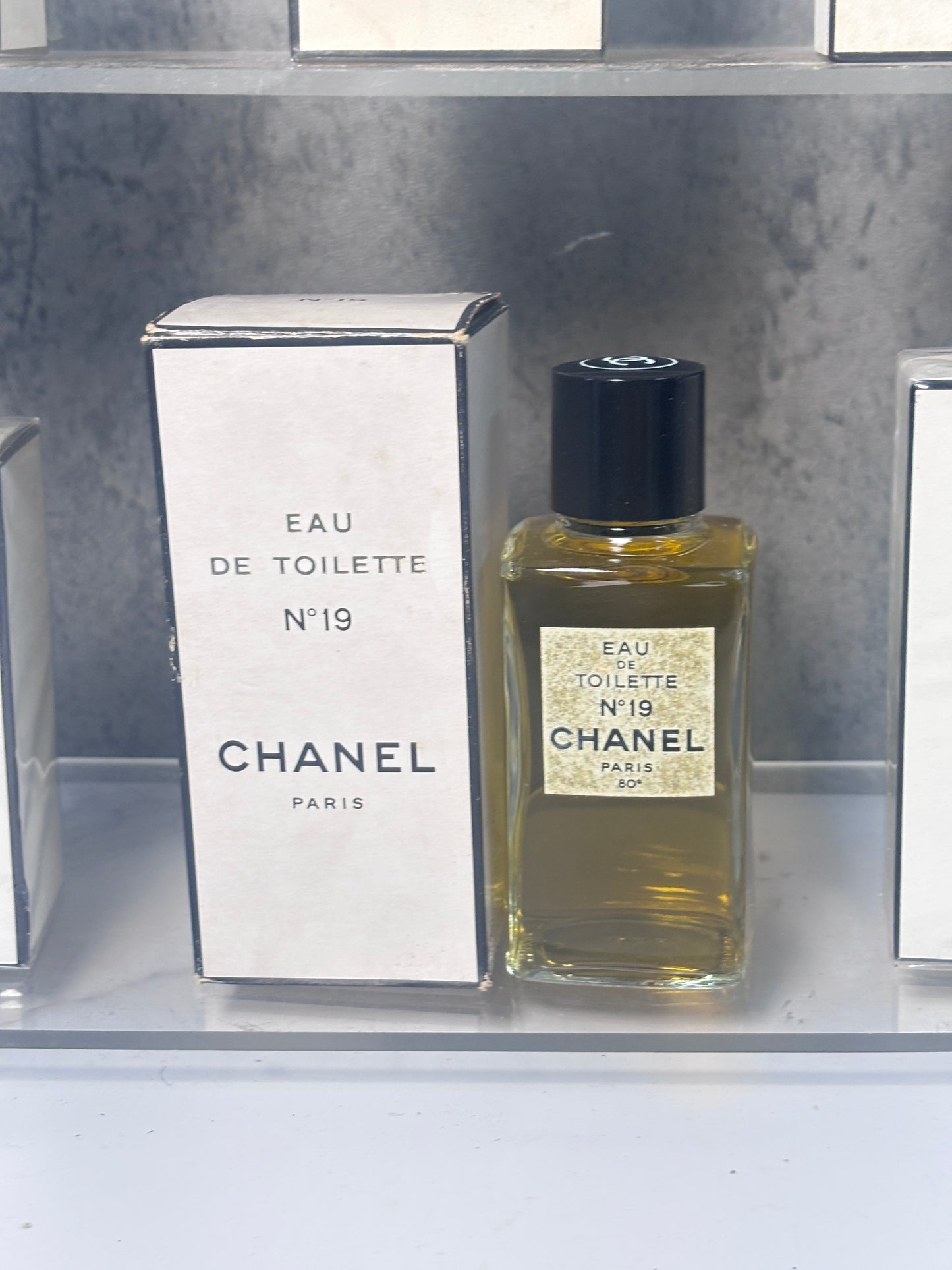 Chanel No. 19 7.5ml 14ml 30ml Parfum 50ml 100ml EDT - TRE 201025