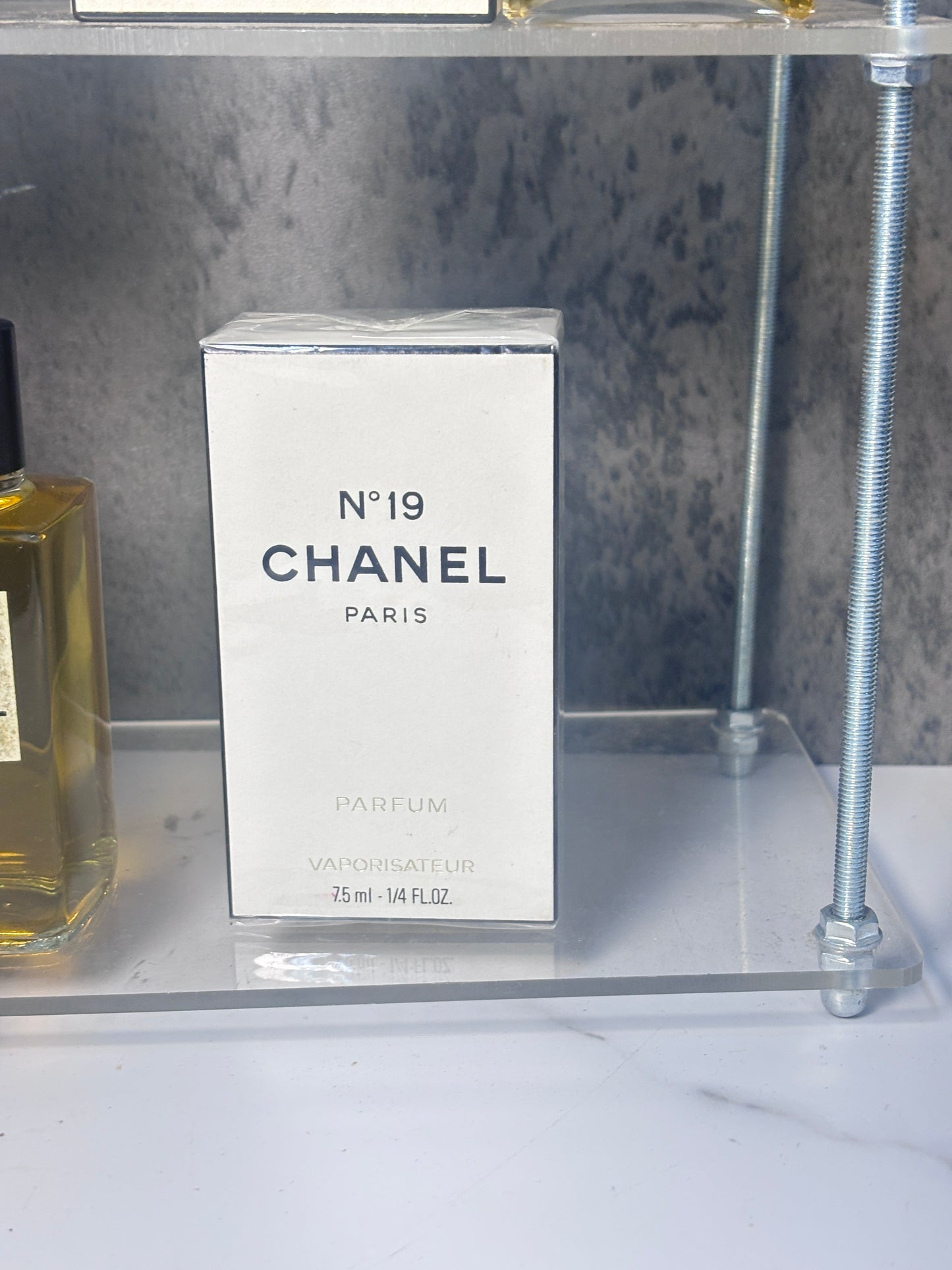 Chanel No. 19 7.5ml 14ml 30ml Parfum 50ml 100ml EDT - TRE 201025