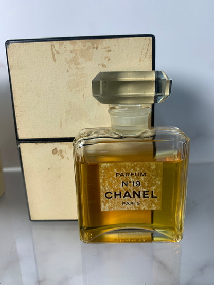 Rare Chanel No. 19 Extrait Parfum perfume 28ml  14ml - 221123