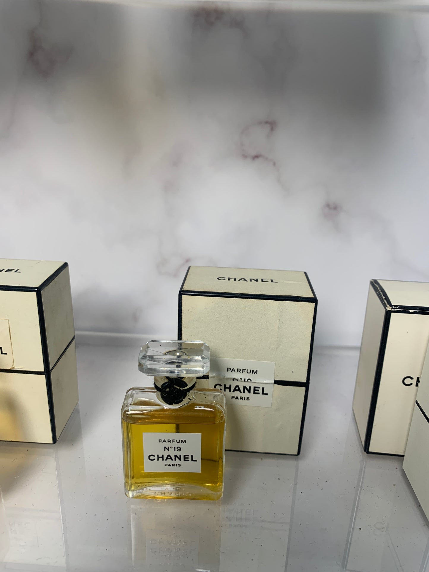 Rare Chanel No. 19 Parfum perfume 7.5ml 1/4 oz - 221122-A